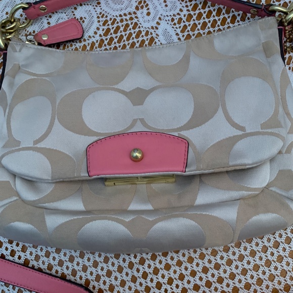 Coach Kristin Crossbody Bag, beige and pink - Picture 4 of 14